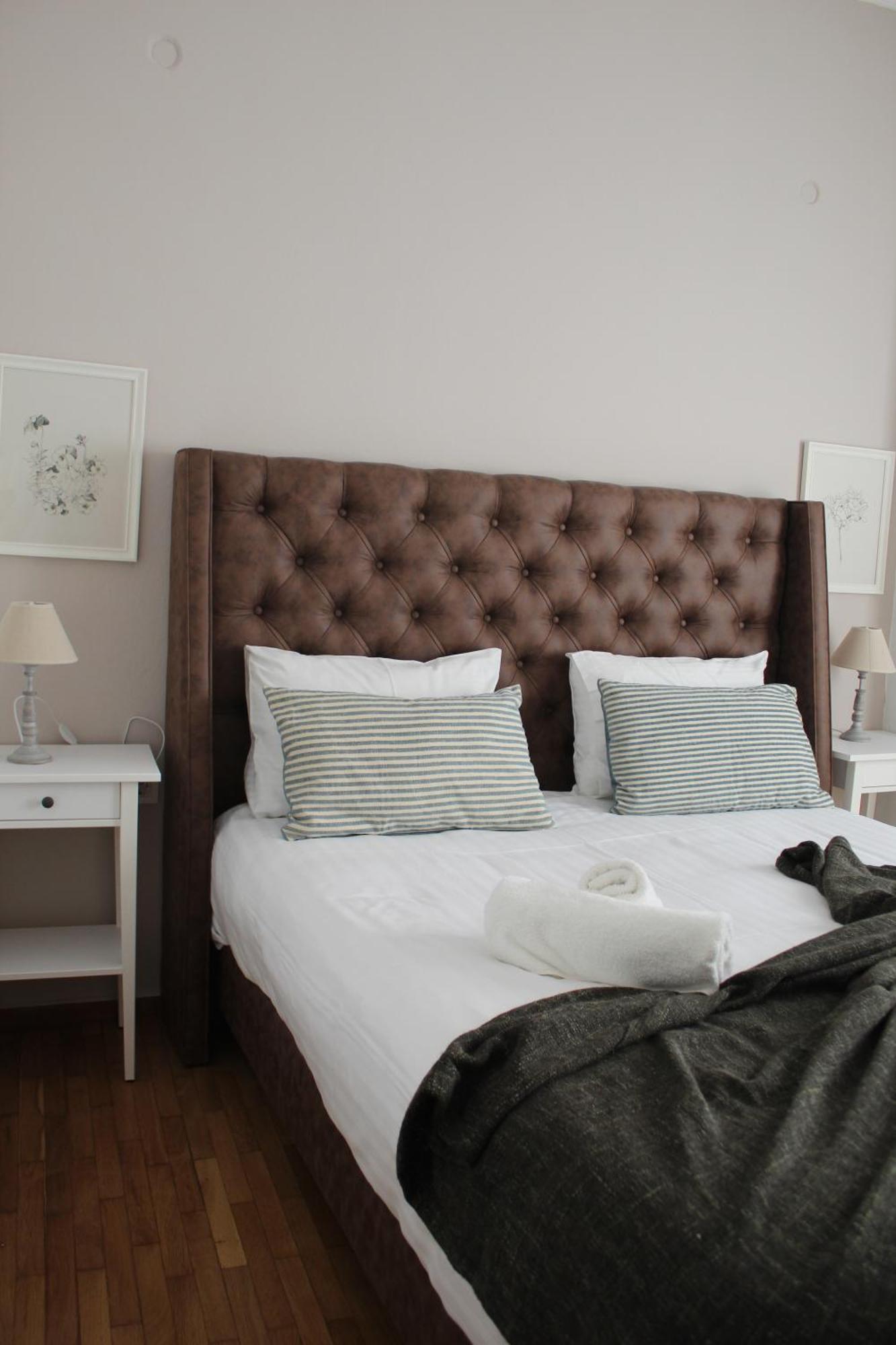 Suite 2 Bedrooms Афины Экстерьер фото